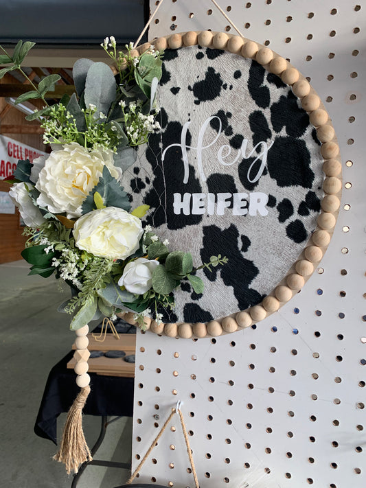 Hey heifer door hanger